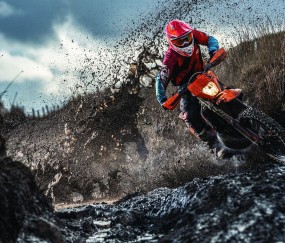 开云体育中国官网-英超争冠之夜，穆勒的稳定哲学，为何不掉线才是终极武器