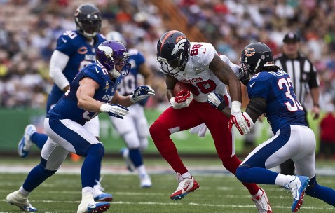 世界杯2026-赛道传奇，阿斯顿马丁的惊天逆转与皮亚斯特里的历史性突破