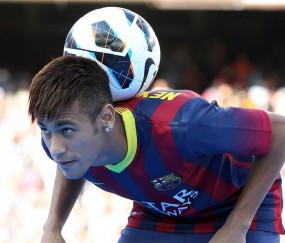 开云体育APP下载-新西兰压制巴黎，阿什拉夫如何以稳定输出诠释现代足球的不掉线哲学