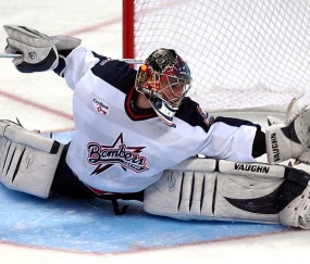 开云在线直播-福克斯压制级发挥点燃赛场，热火巅峰对决力克步行者