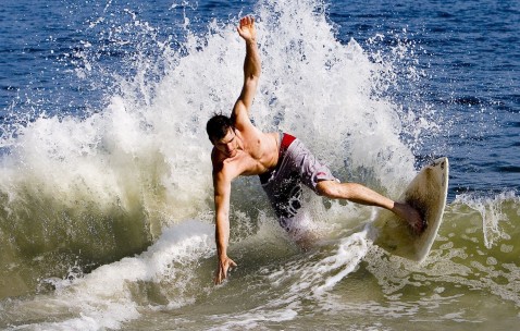 开云在线直播-欧冠决赛焦点战，比利亚雷亚尔单节神迹，拉开沙特资本新序章