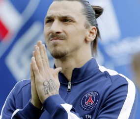 开云体育-伦纳德点燃赛场，上海队强势拿下魔术，诠释团队篮球新高度