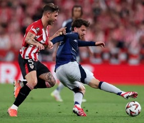 开云体育下载-英格兰轻取曼联，萨内点燃赛场