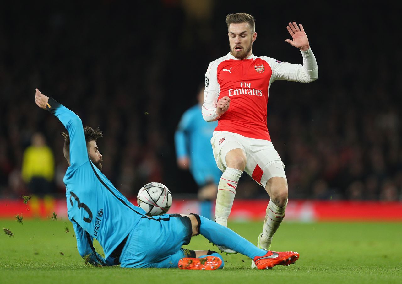 阿森纳鏖战勒沃库森，皮克关键制胜