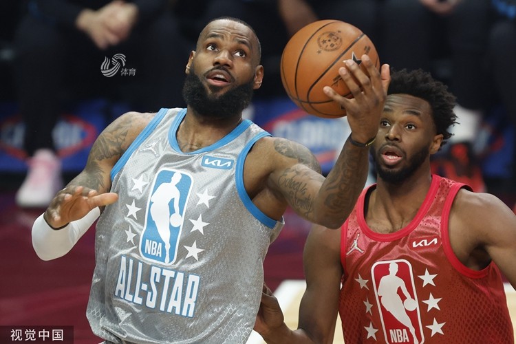 上海队绝杀天津队，詹姆斯带队取胜