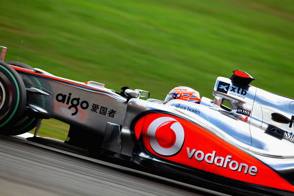 红牛二队绝杀梅赛德斯，阿隆索统治全场