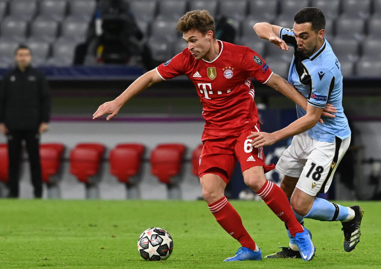 意甲球队举行球迷见面会，携手共庆胜利