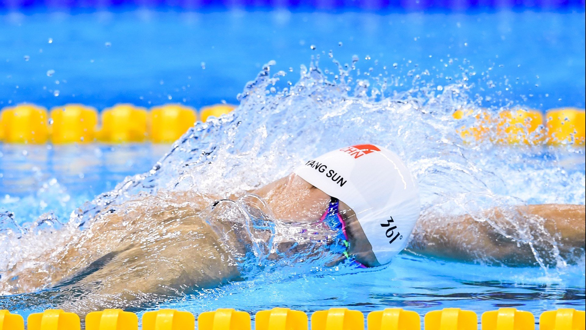 乔治节奏完全掌控,猛龙横扫骑士背后的战术革命